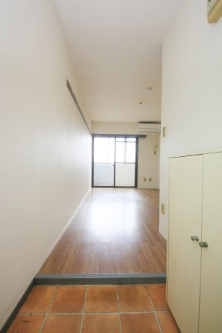 フォークビルアンドウのその他|別部屋反転間取りのお写真となります。