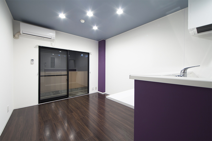 COLORER (クロレ)の居間・リビング