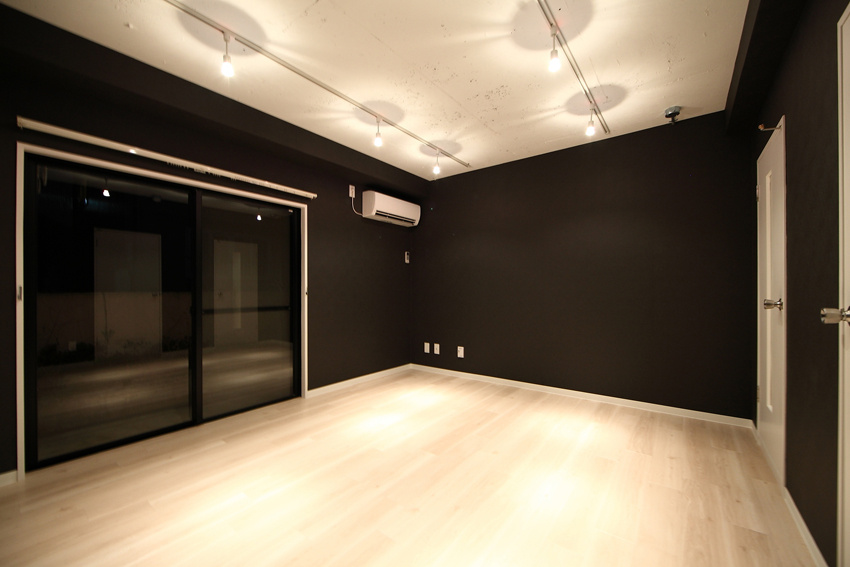 ウイングカナザワ1