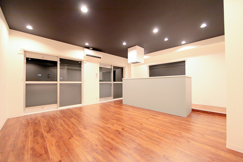 B・Jビルの居間・リビング