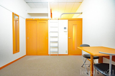 【居間・リビング】 | レオパレスステージア | 設備・使用は号室により異なる為、現況を優先致します。