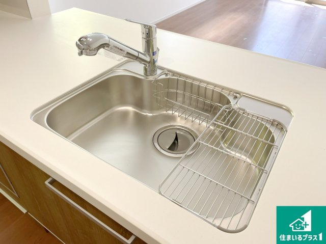 高槻市東五百住町　第1期　新築一戸建ての設備|広々としたシンクで食器洗いも楽々！