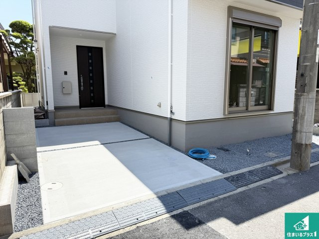 高槻市東五百住町　第1期　新築一戸建ての駐車場|駐車スペース！散水栓があるので、こまめに愛車を洗えます！
