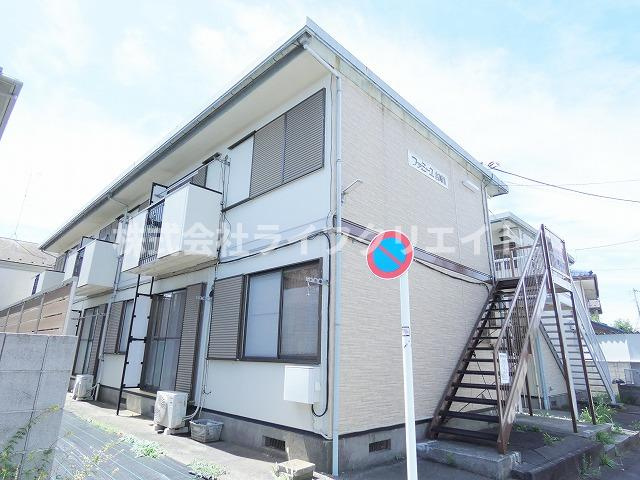 ファミーユ吉原Ⅱの外観