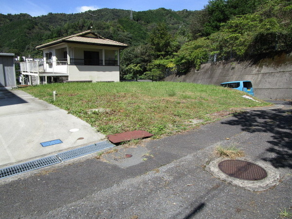 玖珂町の前面道路含む現地写真