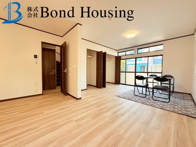 オール電化戸建　伊川谷町潤和　築30年の居間・リビング