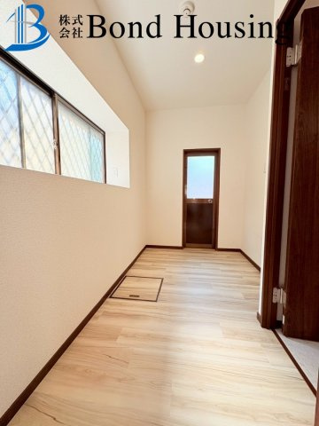 オール電化戸建　伊川谷町潤和　築30年の洋室