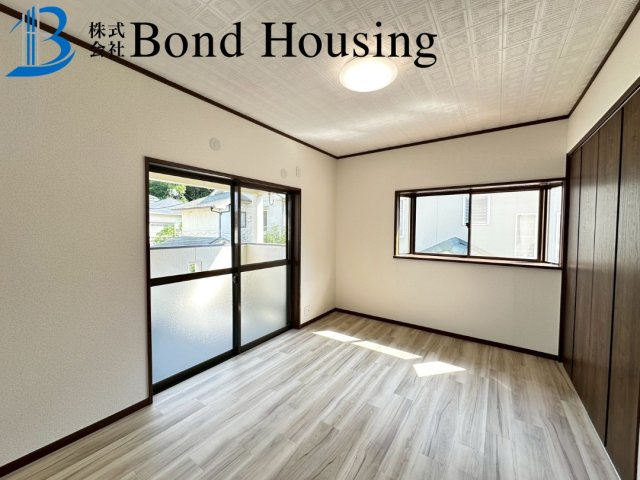 オール電化戸建　伊川谷町潤和　築30年の洋室