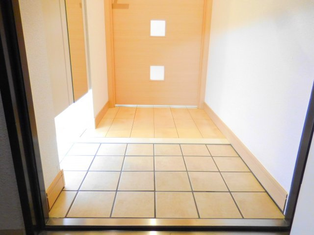 グランデ アルベロの玄関