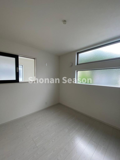 【洋室】 | スペース十分な洋室は、2階に4部屋ございます♪