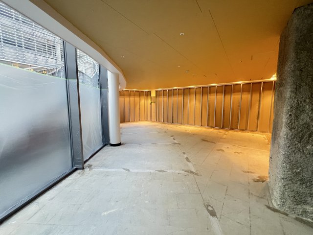 コモ・スクエア ウエストのロビー