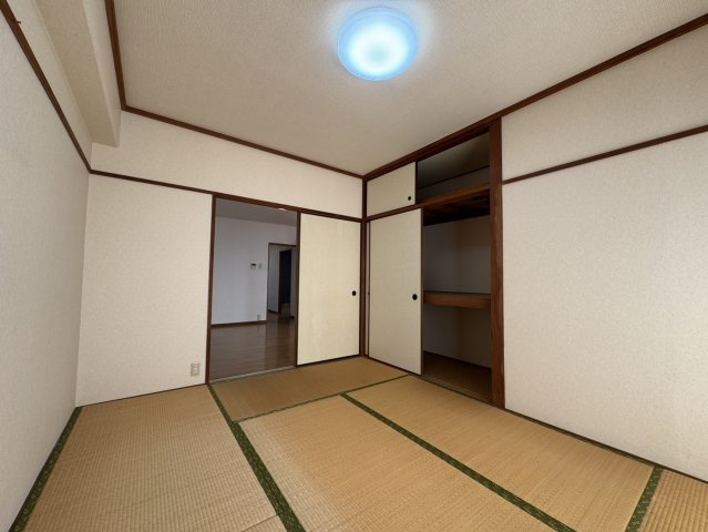 コーポ芝中の和室