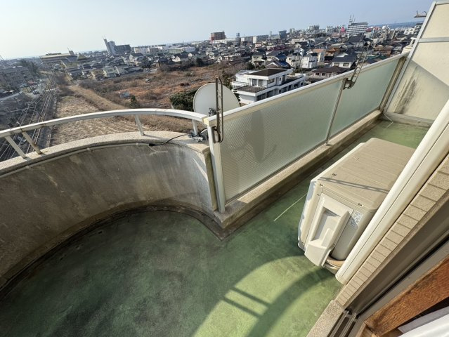 コーポ芝中のバルコニー