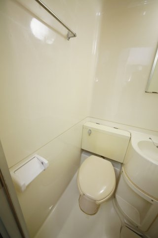 ヴァーチューハウスのトイレ