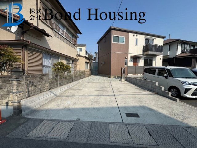 セキスイハイム施工　リフォ済み　大久保町茜３丁目　良質戸建の前面道路含む現地写真