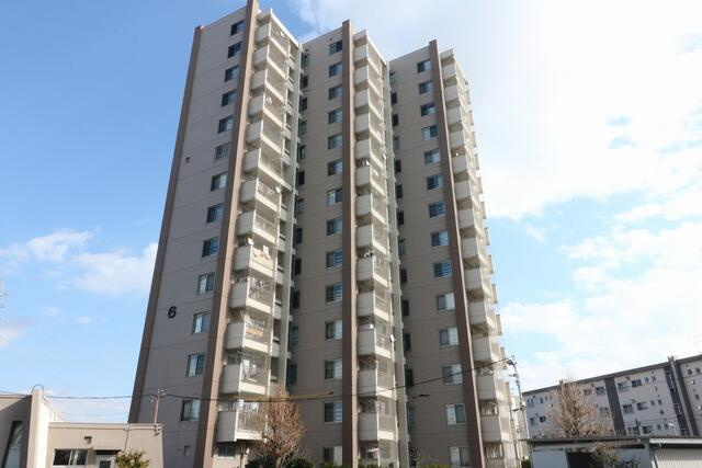 天白第四住宅6号棟の外観