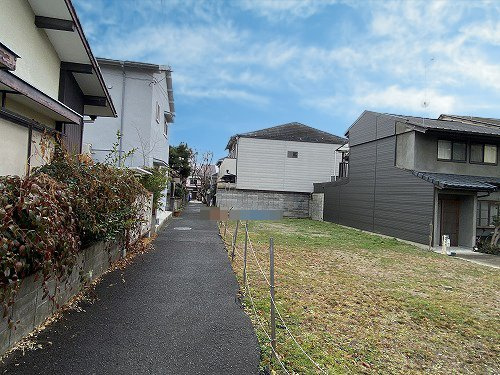 北白川下別当町 土地の前面道路含む現地写真