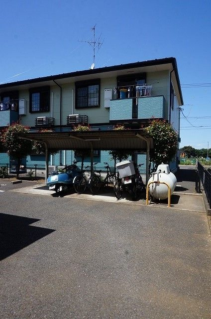 バクワイリーの駐車場