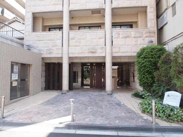 ミア・カーサあわざのエントランス