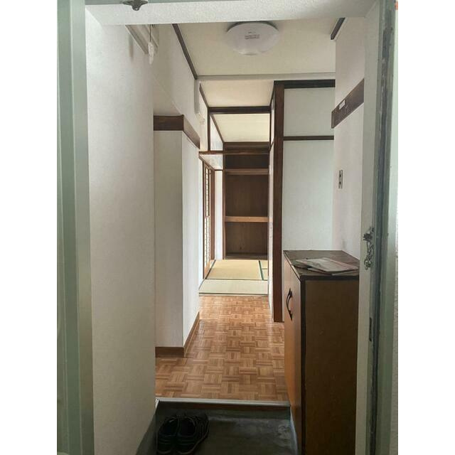 丸子南団地S-４棟　静岡市駿河区丸子２丁目の玄関