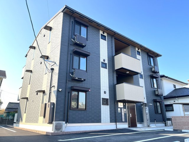 アクシス