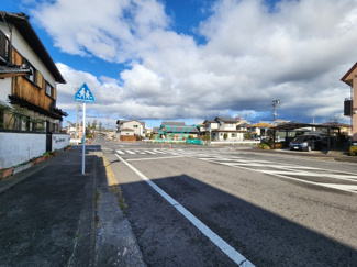 【前面道路含む現地写真】 | 一里山２丁目　分譲２区画２号地