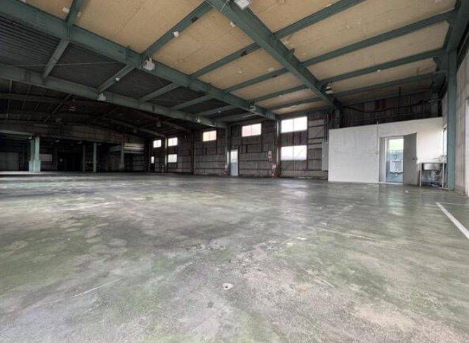 武蔵村山市伊奈平１丁目の倉庫の内装