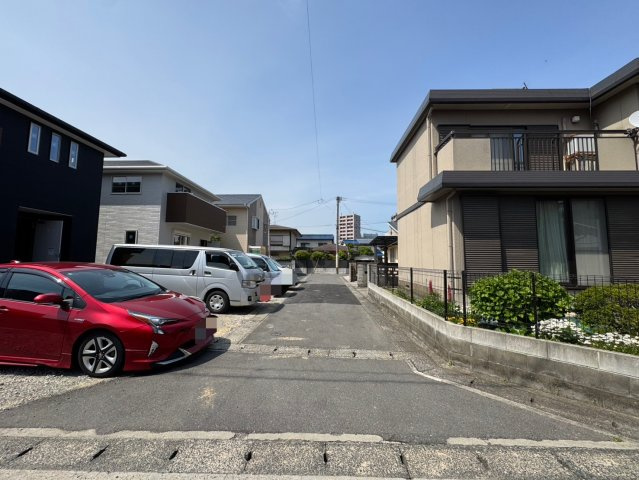SUN COURTーサンコート－小倉南区中曽根1丁目【小倉南区　新築戸建て】の前面道路含む現地写真|現地撮影　2025,5,12　SUN COURTーサンコート－小倉南区中曽根1丁目【小倉南区　新築戸建て】