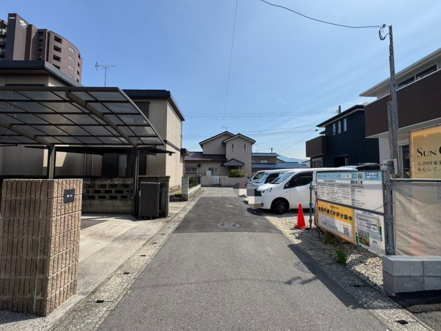 SUN COURTーサンコート－小倉南区中曽根1丁目【小倉南区　新築戸建て】の前面道路含む現地写真|現地撮影　2025,5,12　SUN COURTーサンコート－小倉南区中曽根1丁目【小倉南区　新築戸建て】