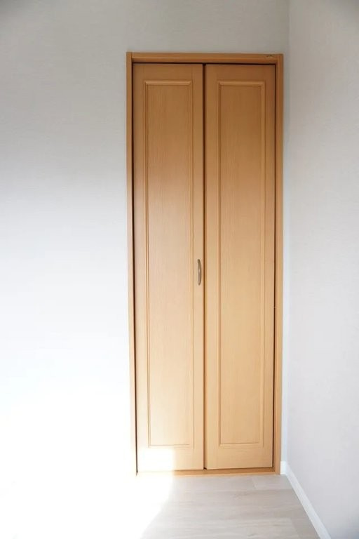 二丁通町　中古一戸建ての収納|洋室のクローゼット
■物件内覧・資金計画相談・住宅ローン相談、リフォーム相談、お問合せ受付中■
※当日・翌日のご内覧、ご相談はお電話でのお問合せがスムーズです！