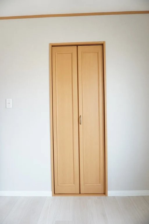 二丁通町　中古一戸建ての内装|洋室のクローゼット
■物件内覧・資金計画相談・住宅ローン相談、リフォーム相談、お問合せ受付中■
※当日・翌日のご内覧、ご相談はお電話でのお問合せがスムーズです！