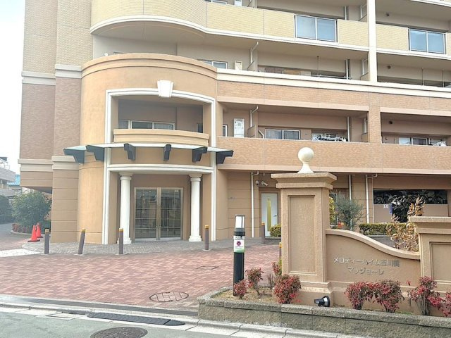 メロディーハイム古川橋マッジョーレのエントランス|■物件内覧・資金計画相談・住宅ローン相談、リフォーム相談、お問合せ受付中■
※当日・翌日のご内覧、ご相談はお電話でのお問合せがスムーズです！