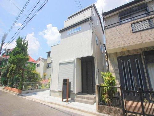 ふじみ野市大原１丁目の新築一戸建の外観|イオンタウンふじみ野まで徒歩圏内！
生活利便性の高い環境です。