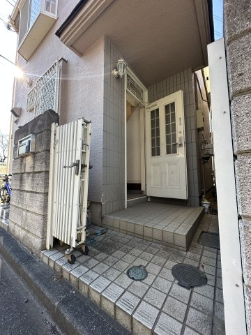【エントランス】