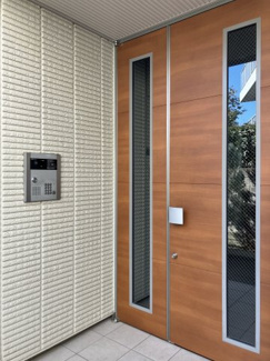 【エントランス】