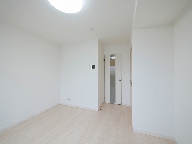 UNI　FLAT　奈良法蓮町の内装