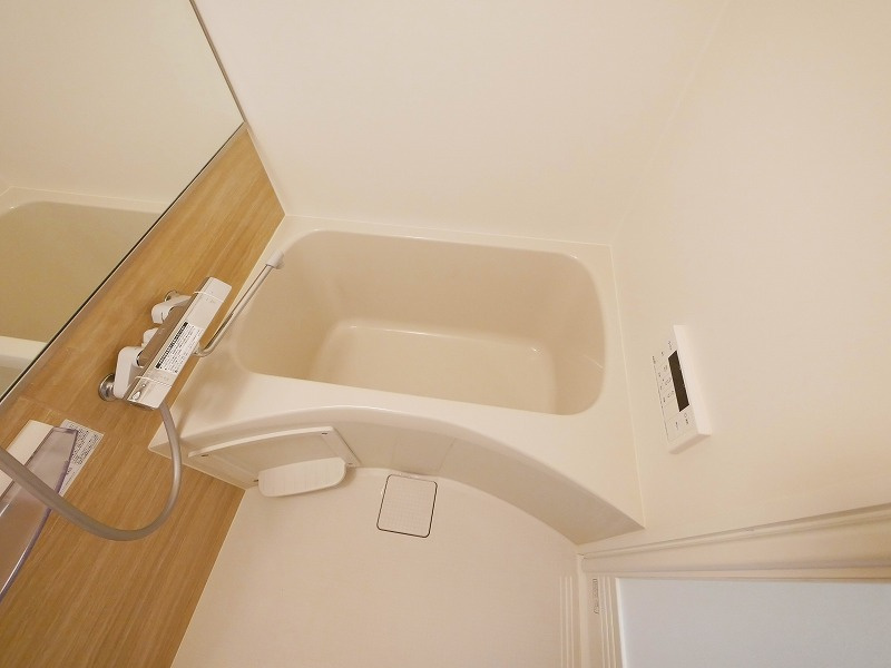 UNI　FLAT　奈良法蓮町の浴室