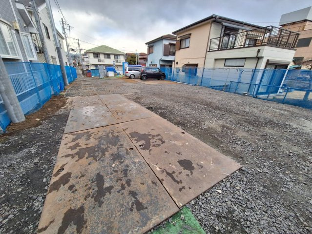 プルミエール湘南二宮Ⅱの駐車場