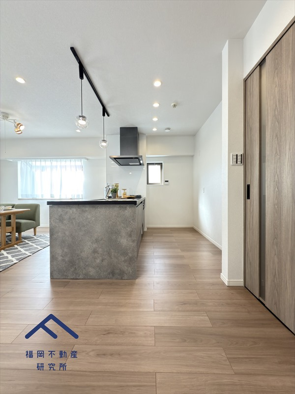 ライオンズマンション筑紫丘の居間・リビング