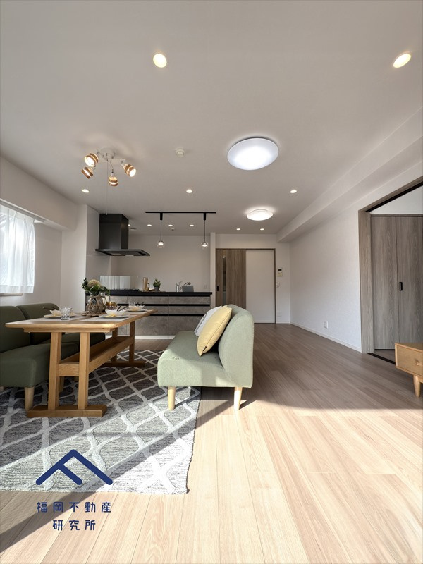 ライオンズマンション筑紫丘の居間・リビング