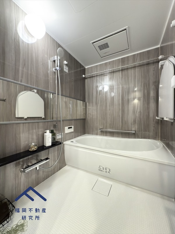 ライオンズマンション筑紫丘の浴室