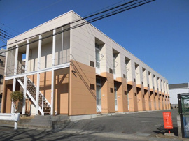 落ち着いた雰囲気の外観です