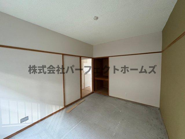 枚方ハイツ弐号棟の和室