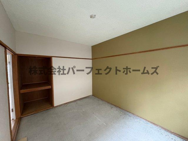 枚方ハイツ弐号棟の和室