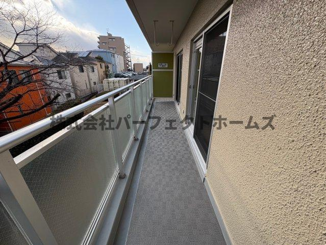 枚方ハイツ弐号棟のバルコニー