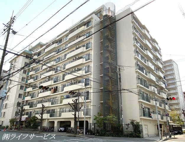 【外観】 | プラザ新大阪 | 大阪メトロ御堂筋線「新大阪」駅徒歩8分・ＪＲ東海道本線「新大阪」駅徒歩10分