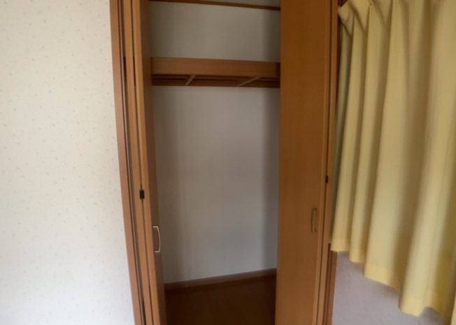 【収納】 | 家族構成や住宅環境によって収納の仕方は十人十色！キッチン、リビング、玄関、寝室など、部屋ごとのいろんな収納を使って自慢のお家にしませんか？物件をご内見する際は、収納の場所や数は事前チェックしましょう！
