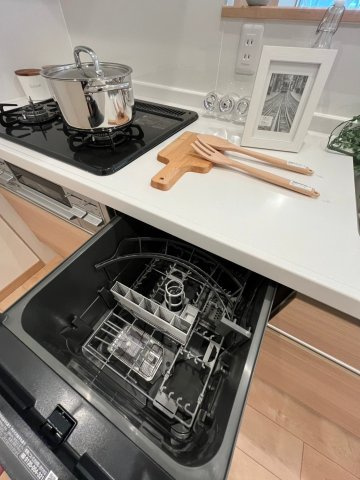 シャルム堺のキッチン|食器洗い乾燥機付き