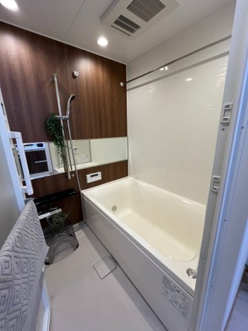 シャルム堺の浴室|きれいなお風呂です