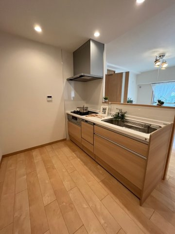 シャルム堺のキッチン|使いやすい対面のキッチンです